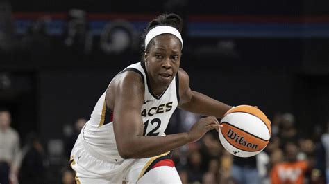 Chelsea Gray records 2nd career triple-double as Aces end the Liberty’s 6-game win streak